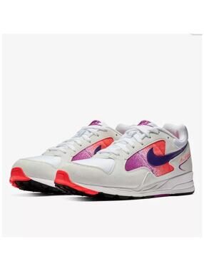 NEW Nike Air Skylon 2 Sneaker Shoes Lace-Up White Court Purple Solar Red Girls 4